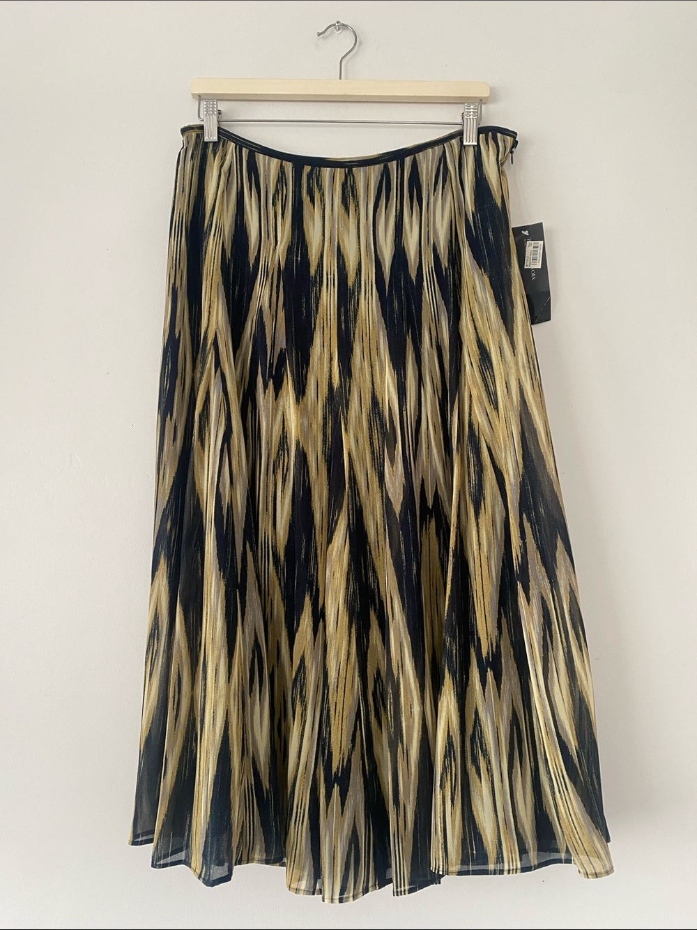 Jones New York Black and Cream Gathered Midi Skirt Sz 12 Elegant Office Chic Ric - Picture 2 of 10